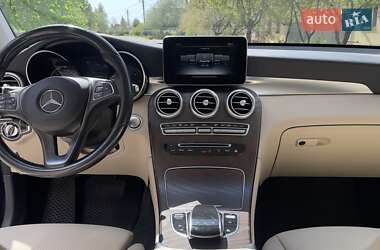 Внедорожник / Кроссовер Mercedes-Benz GLC-Class 2016 в 