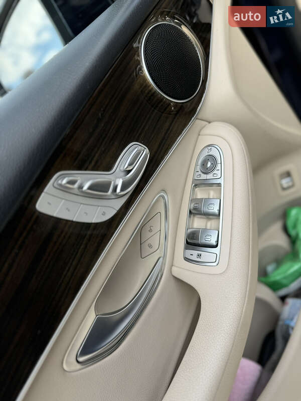 Позашляховик / Кросовер Mercedes-Benz GLC-Class 2015 в Києві