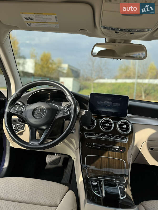Позашляховик / Кросовер Mercedes-Benz GLC-Class 2015 в Києві
