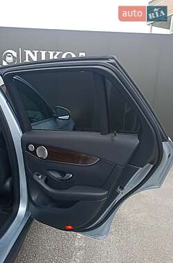 Внедорожник / Кроссовер Mercedes-Benz GLC-Class 2017 в 
