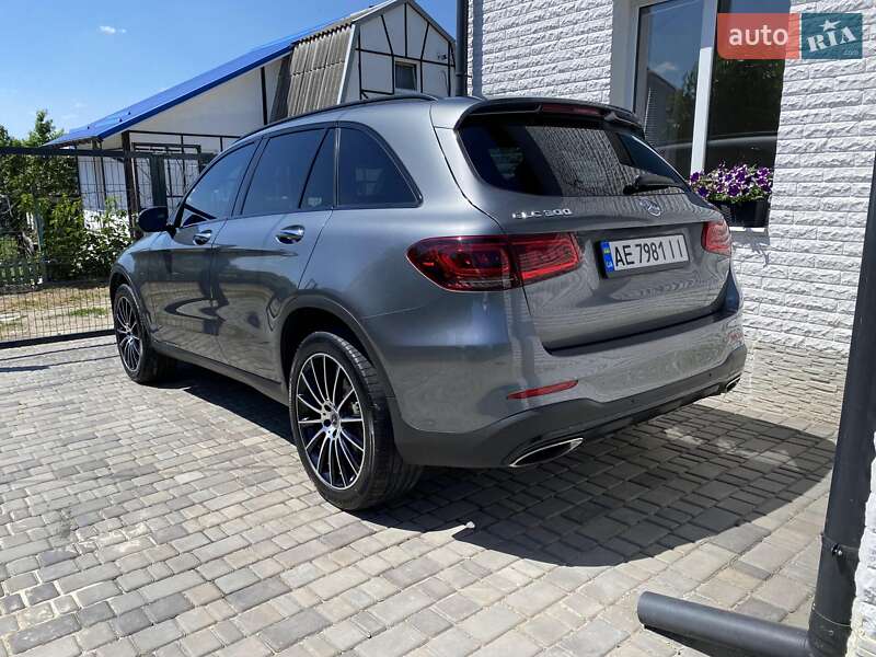 Внедорожник / Кроссовер Mercedes-Benz GLC-Class 2019 в Днепре фото 6 Внедорожник / Кроссовер Mercedes-Benz GLC-Class 2019 в Днепре