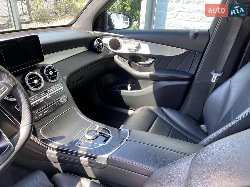 Внедорожник / Кроссовер Mercedes-Benz GLC-Class 2019 в Днепре фото 16 Внедорожник / Кроссовер Mercedes-Benz GLC-Class 2019 в Днепре
