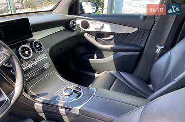 Позашляховик / Кросовер Mercedes-Benz GLC-Class 2019 в 