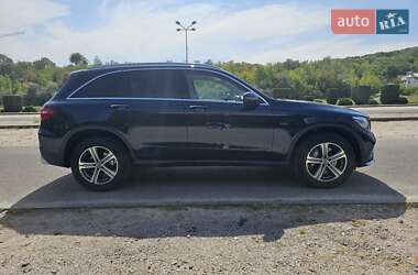 Внедорожник / Кроссовер Mercedes-Benz GLC-Class 2018 в 