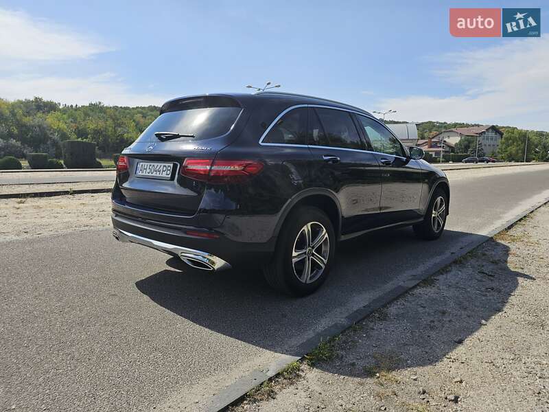 Позашляховик / Кросовер Mercedes-Benz GLC-Class 2018 в Дніпрі