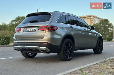 Внедорожник / Кроссовер Mercedes-Benz GLC-Class 2021 в 