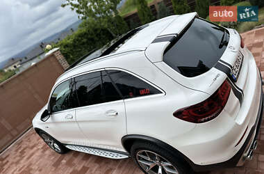 Внедорожник / Кроссовер Mercedes-Benz GLC-Class 2022 в 