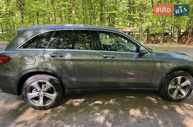 Позашляховик / Кросовер Mercedes-Benz GLC-Class 2016 в 
