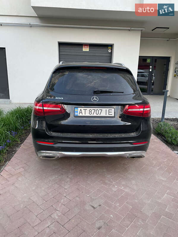 Внедорожник / Кроссовер Mercedes-Benz GLC-Class 2017 в Ивано-Франковске