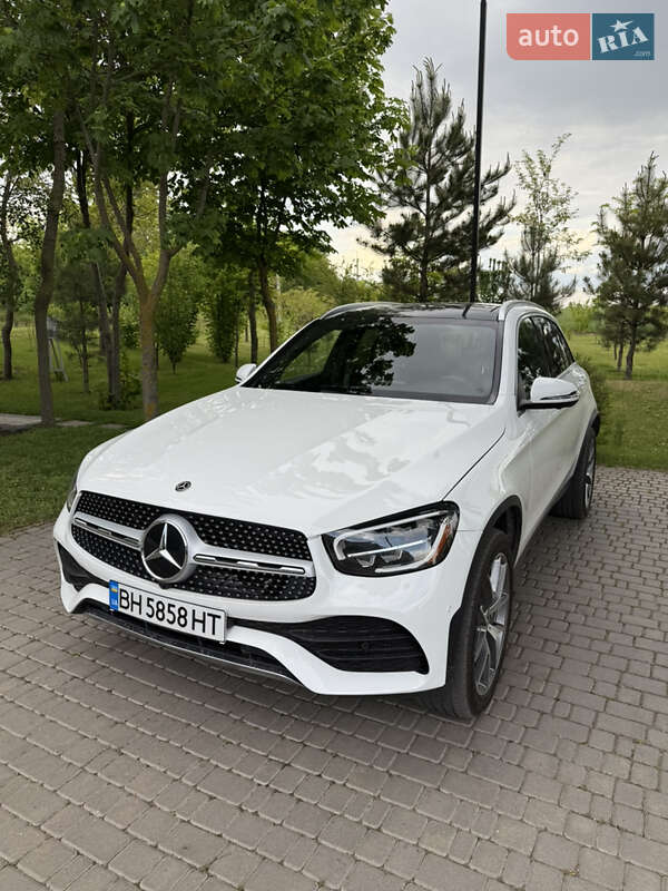Внедорожник / Кроссовер Mercedes-Benz GLC-Class 2020 в 