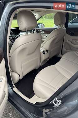 Внедорожник / Кроссовер Mercedes-Benz GLC-Class 2023 в 