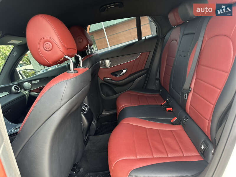 Позашляховик / Кросовер Mercedes-Benz GLC-Class 2019 в Києві