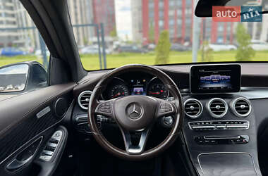 Позашляховик / Кросовер Mercedes-Benz GLC-Class 2017 в 