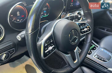Внедорожник / Кроссовер Mercedes-Benz GLC-Class 2019 в 