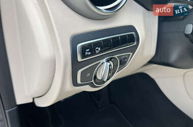 Позашляховик / Кросовер Mercedes-Benz GLC-Class 2016 в 