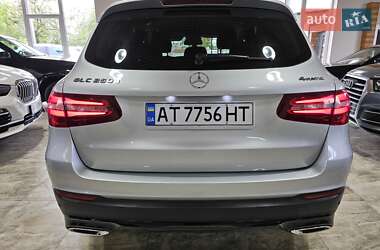 Внедорожник / Кроссовер Mercedes-Benz GLC-Class 2018 в 