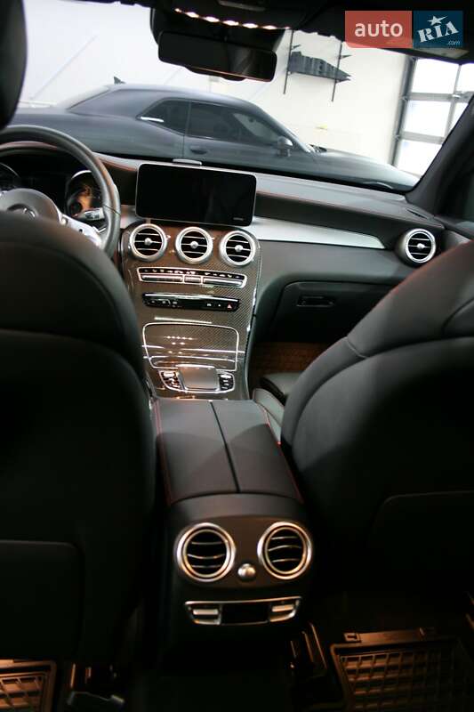 Позашляховик / Кросовер Mercedes-Benz GLC-Class 2019 в Одесі