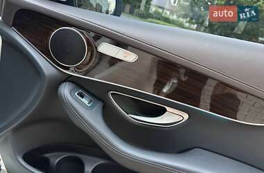 Позашляховик / Кросовер Mercedes-Benz GLC-Class 2016 в 