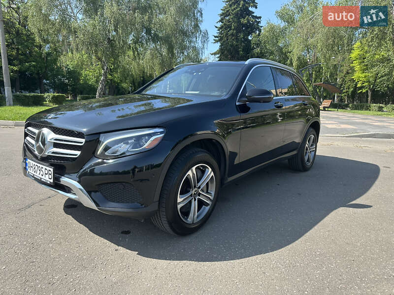 Внедорожник / Кроссовер Mercedes-Benz GLC-Class 2019 в 
