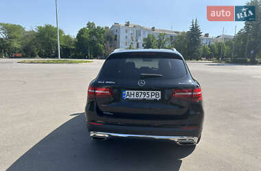 Внедорожник / Кроссовер Mercedes-Benz GLC-Class 2019 в 