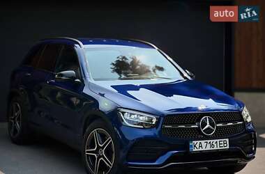 Внедорожник / Кроссовер Mercedes-Benz GLC-Class 2021 в 
