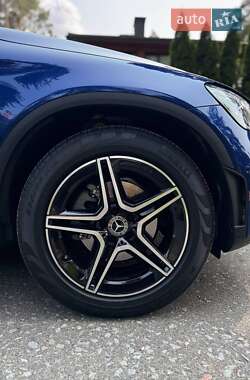 Внедорожник / Кроссовер Mercedes-Benz GLC-Class 2021 в 