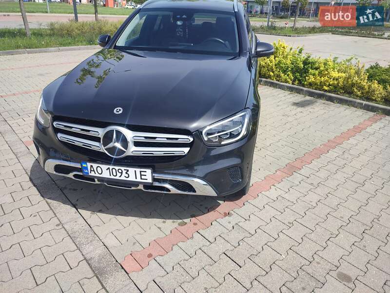 Внедорожник / Кроссовер Mercedes-Benz GLC-Class 2022 в 