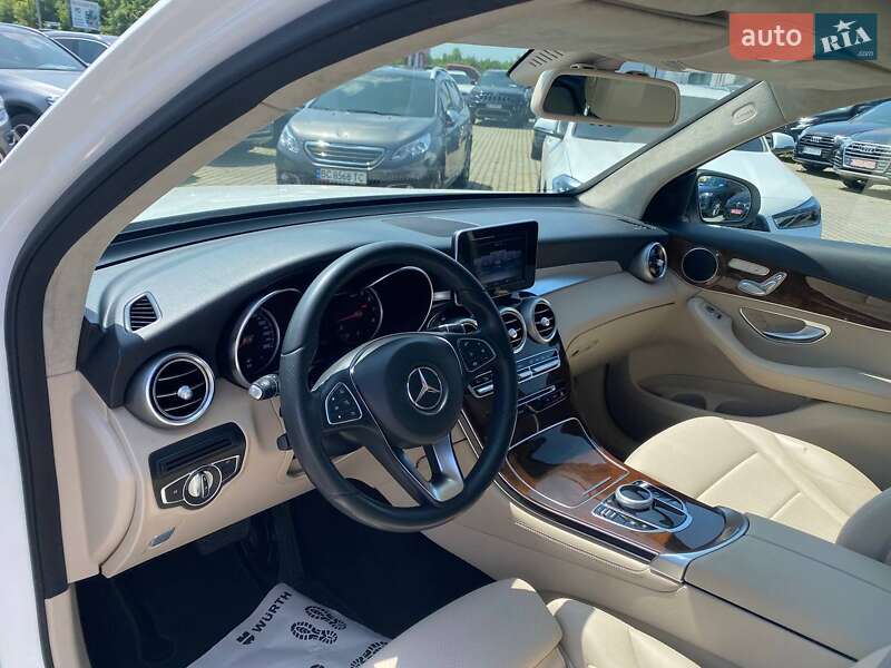 Внедорожник / Кроссовер Mercedes-Benz GLC-Class 2018 в Львове фото 12 Внедорожник / Кроссовер Mercedes-Benz GLC-Class 2018 в Львове