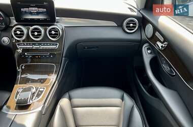 Внедорожник / Кроссовер Mercedes-Benz GLC-Class 2015 в 