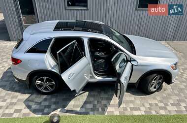 Внедорожник / Кроссовер Mercedes-Benz GLC-Class 2015 в 