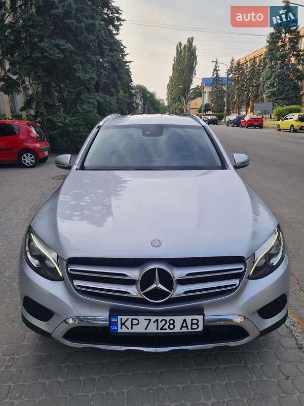 Mercedes-Benz GLC-Class 2015
