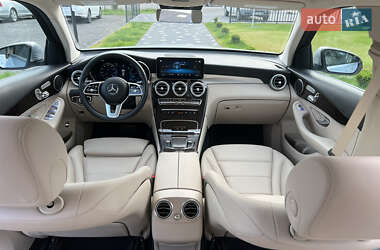 Внедорожник / Кроссовер Mercedes-Benz GLC-Class 2022 в 