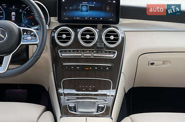 Внедорожник / Кроссовер Mercedes-Benz GLC-Class 2022 в 
