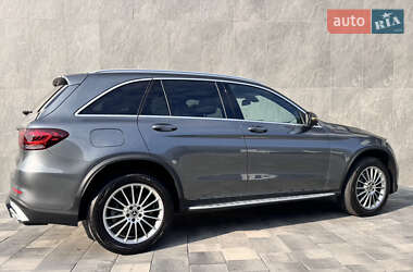 Внедорожник / Кроссовер Mercedes-Benz GLC-Class 2017 в 