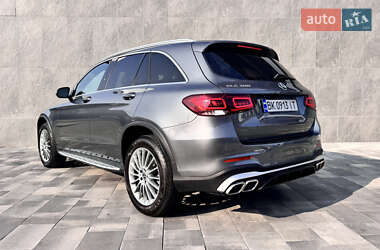 Внедорожник / Кроссовер Mercedes-Benz GLC-Class 2017 в 