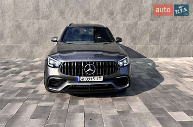 Внедорожник / Кроссовер Mercedes-Benz GLC-Class 2017 в 