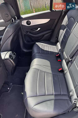 Внедорожник / Кроссовер Mercedes-Benz GLC-Class 2019 в 