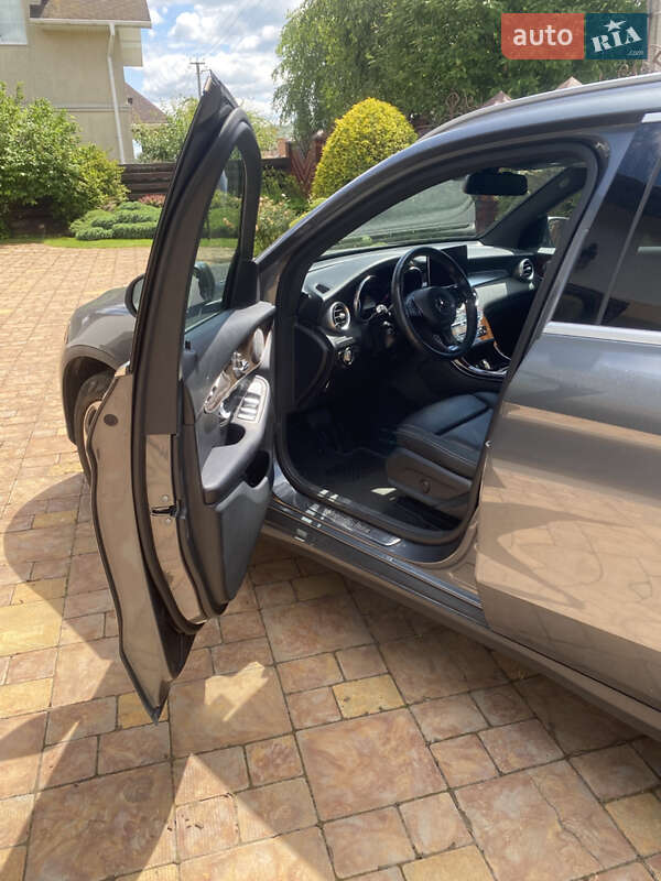 Позашляховик / Кросовер Mercedes-Benz GLC-Class 2018 в Києві