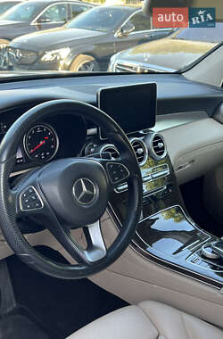 Внедорожник / Кроссовер Mercedes-Benz GLC-Class 2016 в 