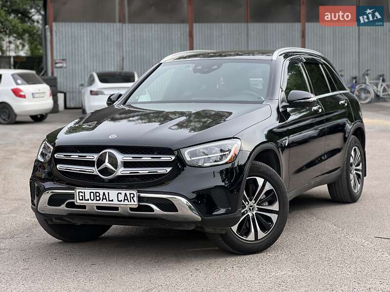 Mercedes-Benz GLC-Class 2019