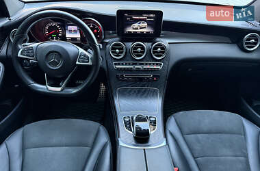 Позашляховик / Кросовер Mercedes-Benz GLC-Class 2016 в 
