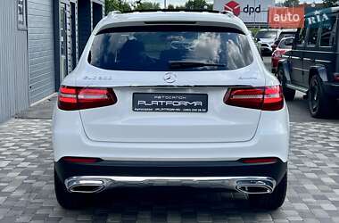 Внедорожник / Кроссовер Mercedes-Benz GLC-Class 2018 в 