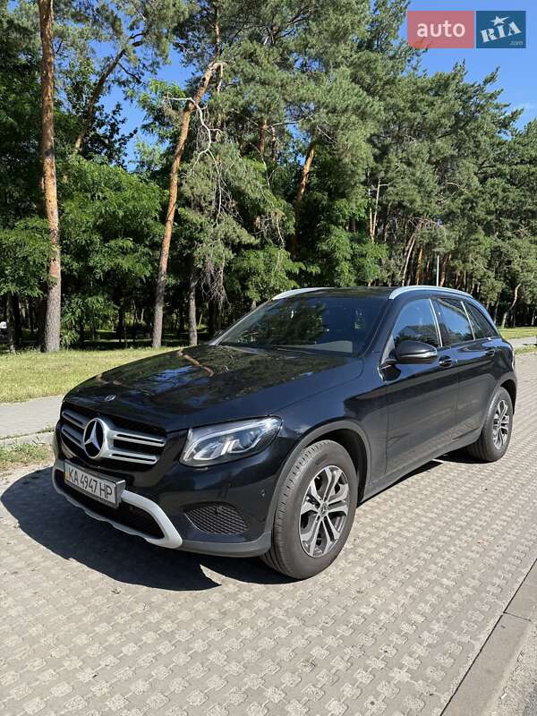 Внедорожник / Кроссовер Mercedes-Benz GLC-Class 2017 в Киеве