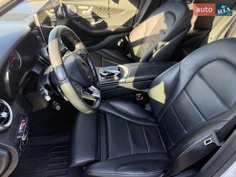 Внедорожник / Кроссовер Mercedes-Benz GLC-Class 2015 в Львове