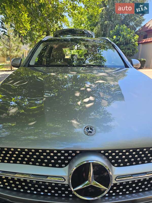 Внедорожник / Кроссовер Mercedes-Benz GLC-Class 2019 в Одессе фото 3 Внедорожник / Кроссовер Mercedes-Benz GLC-Class 2019 в Одессе