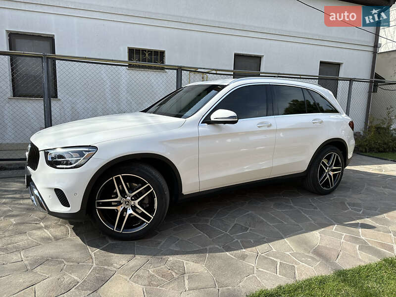 Внедорожник / Кроссовер Mercedes-Benz GLC-Class 2022 в 