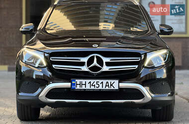 Внедорожник / Кроссовер Mercedes-Benz GLC-Class 2018 в 