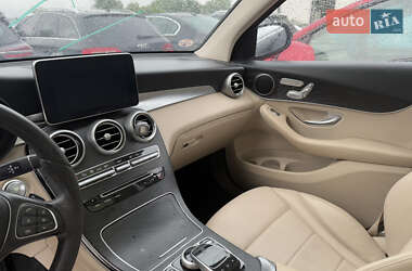 Внедорожник / Кроссовер Mercedes-Benz GLC-Class 2016 в 