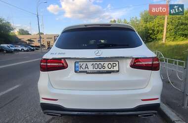 Внедорожник / Кроссовер Mercedes-Benz GLC-Class 2019 в 