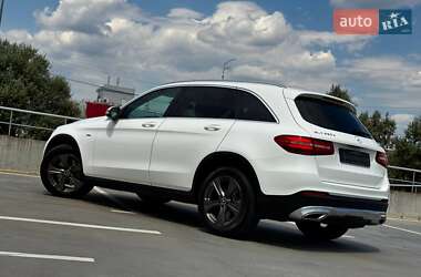 Внедорожник / Кроссовер Mercedes-Benz GLC-Class 2017 в 